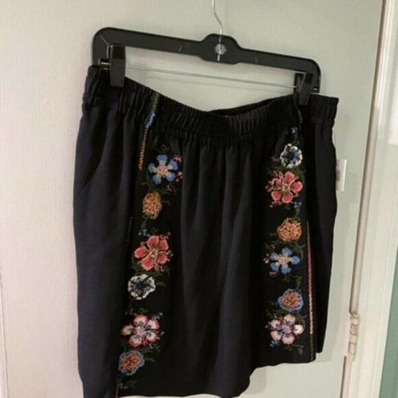 Chloe Embroidered crepe mini skirt navy size 8 - Picture 12 of 12